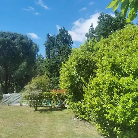 Du Maou - Maison Avec Piscine 度假居 *